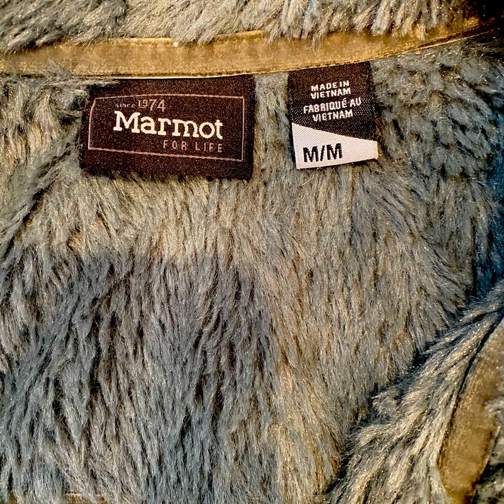 Marmot shirt jacket, size medium - Picture 4 of 7
